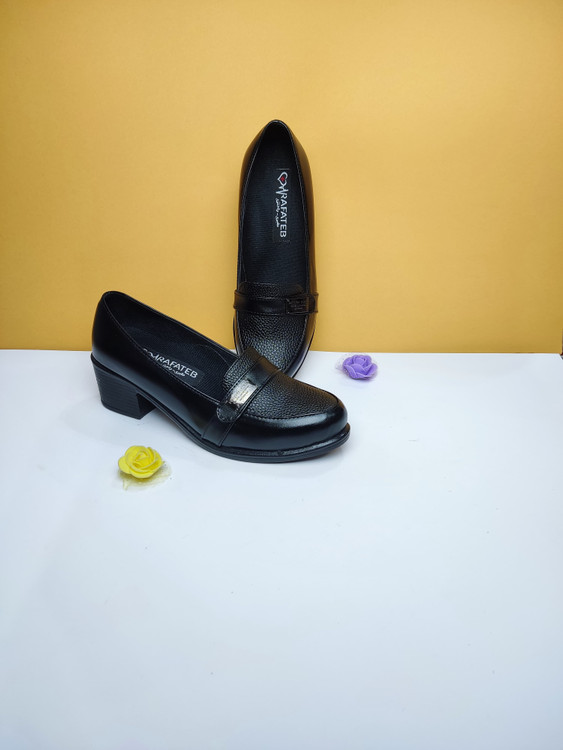 کفش پاشنه دار طبی برند رافا طب مدل گابانا کد 115