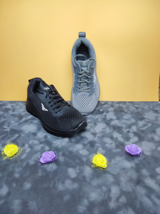 کفش مخصوص پیاده روی و ورزش برند تتیس کد 138