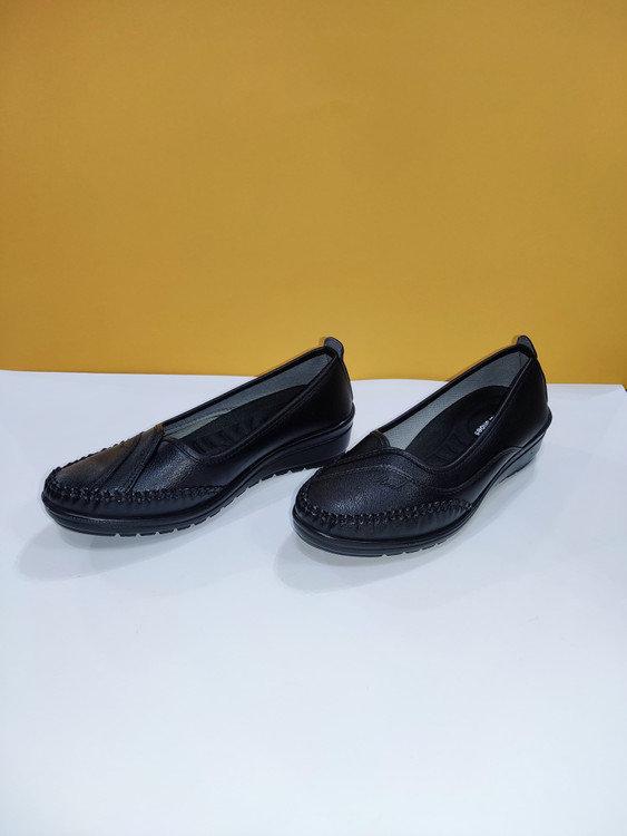 کفش طبی زنانه برند رئال طب تبریز مدل ملیسا کد 106