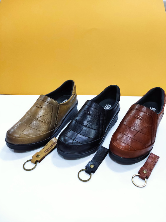 کفش طبی زنانه برند سبلان مدل مامیا کد 108 ارسال رایگان