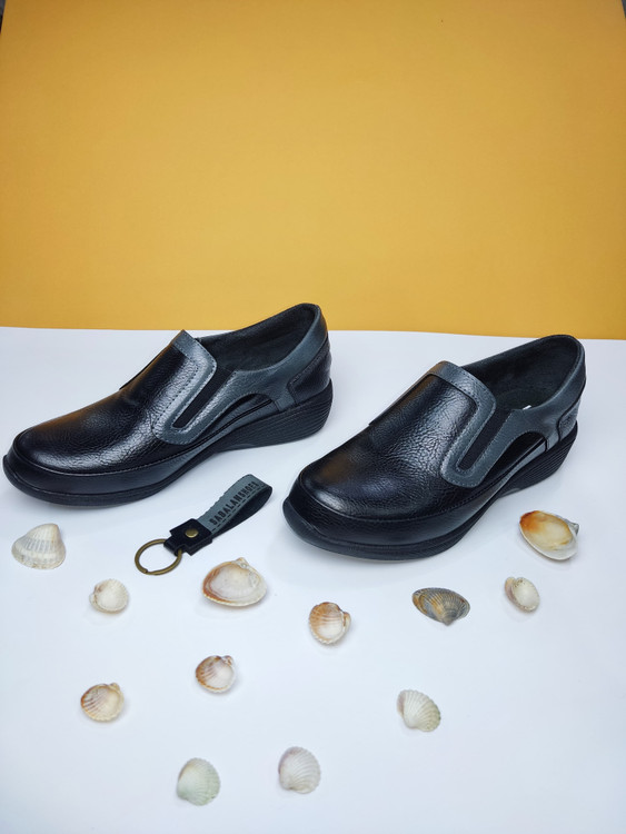 کفش طبی زنانه برند سبلان مدل افرا کد 107 ارسال رایگان