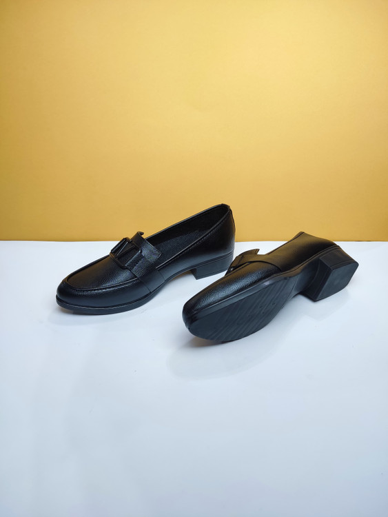 کفش پاشنه دار کفش پاشنه دار کالج طبی برند رافا طب مدل والنتینو کد 215