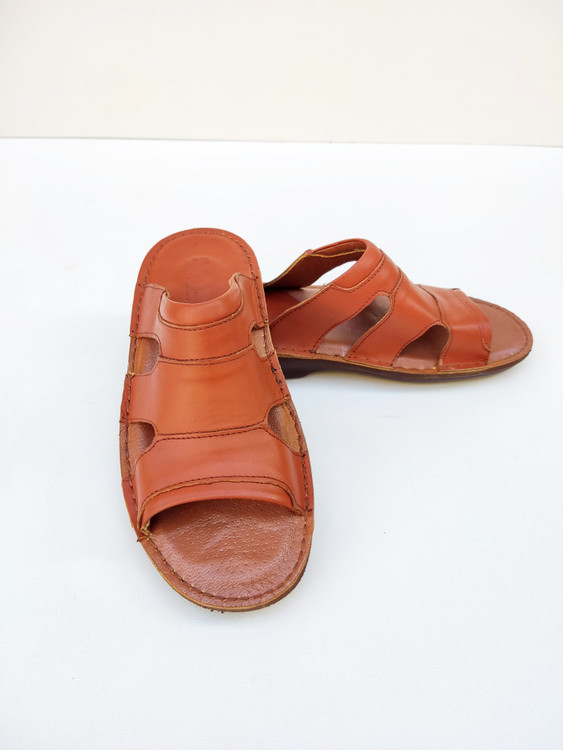 صندل مردانه طبی تمام چرم برند معراج طب تبریز مدل کلارک کد 179