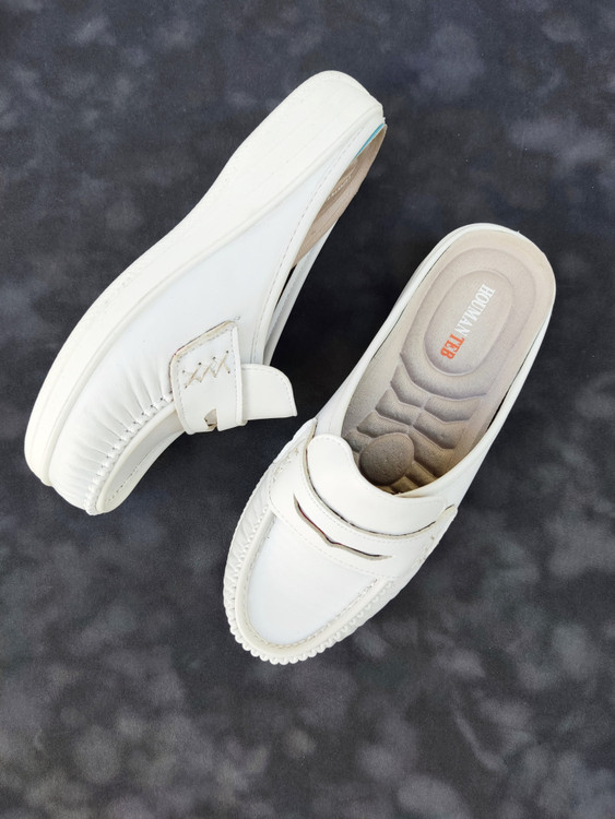 صندل طبی جلو بسته (پرستاری) برند هومان طب مدل دکتر مارتین کد 165