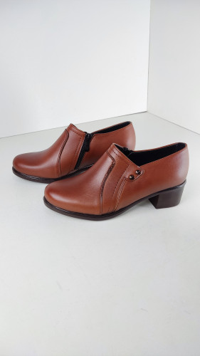 کفش پاشنه دار 4/5 سانت زنانه برند باران کد 206