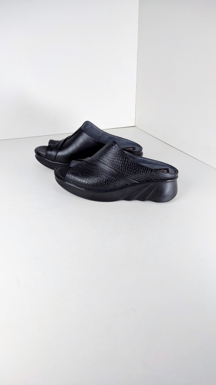 صندل مجلسی لژ 5 سانت طبی زنانه مدل وانیلا برند رافاطب کد 219