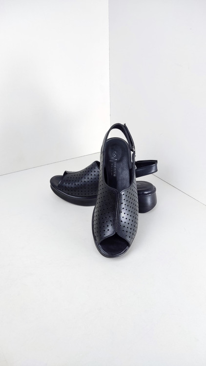 صندل طبی رکابدار زنانه مدل آرمانی برند رافاطب کد 242