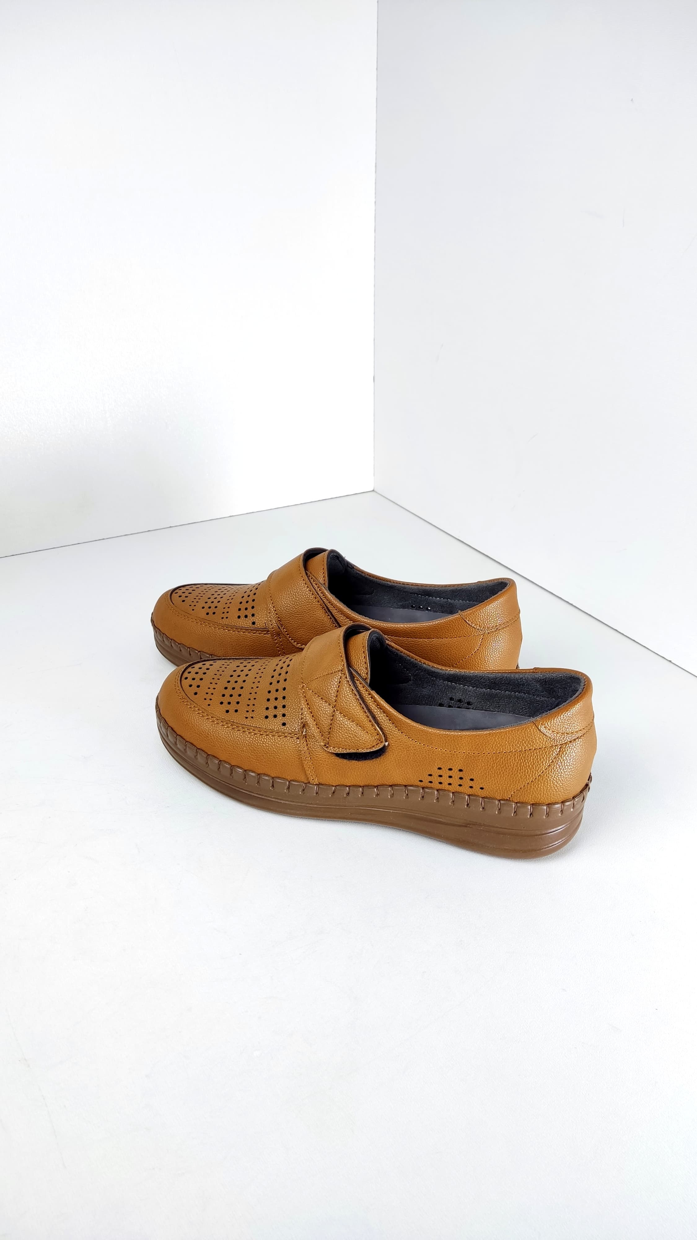 کفش طبی زنانه مدل مدل رز برند کیا طب کد 201