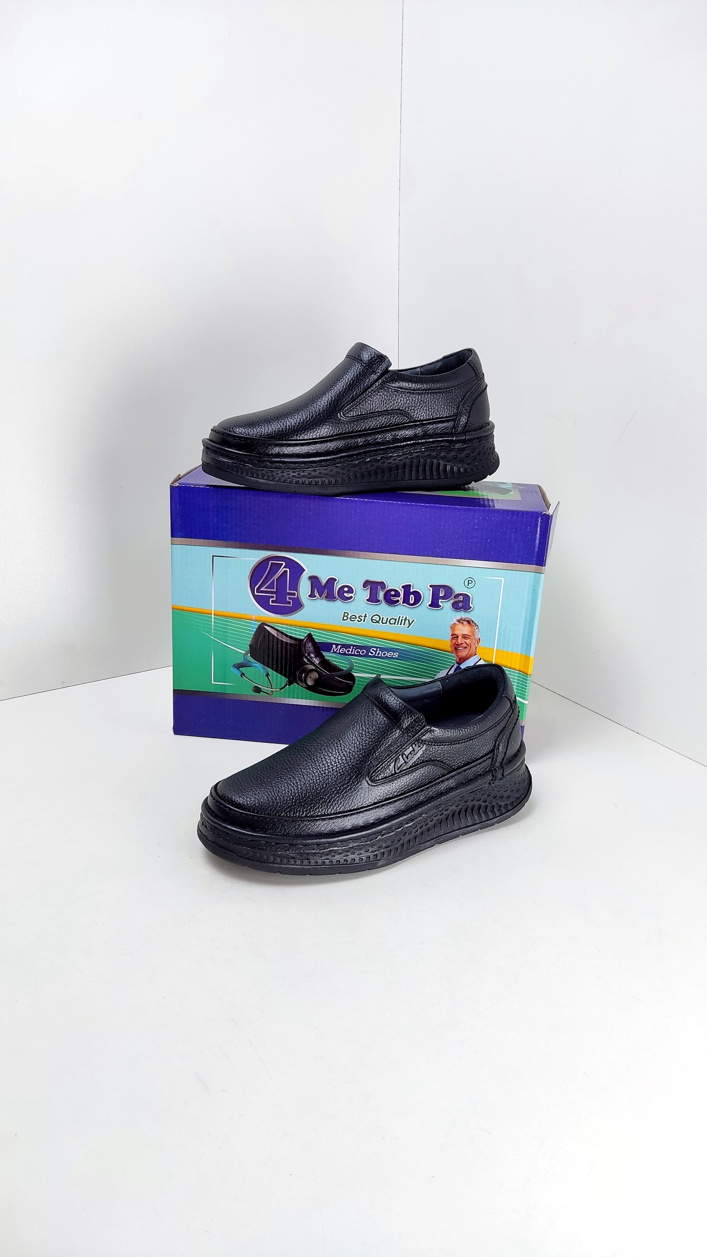 کفش طبی مردانه تمام چرم طبیعی مخصوص پیاده روی برند 4me طب پا مدل کلارک کد