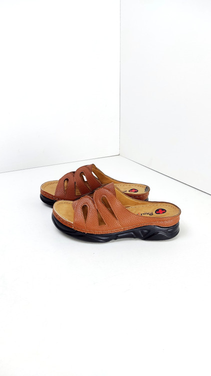 صندل طبی زنانه برند بانی پاژ مدل خاتون کد ۲۵۲