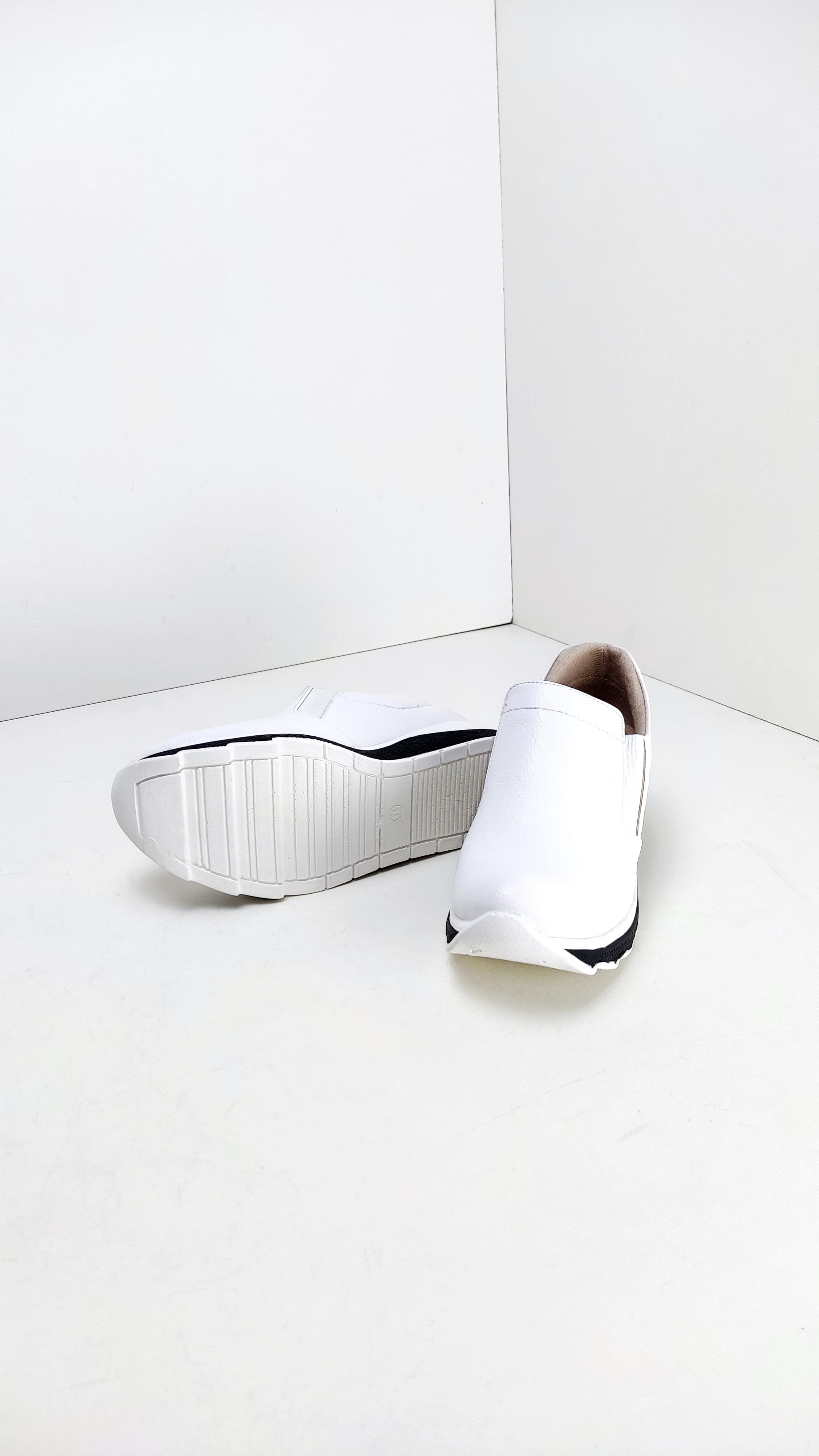 کفش طبی زنانه برند رافاطب مدل ویوالدی کد ۲۵۸