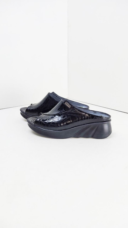 صندل طبی زنانه برند رافاطب مدل رعنا صدف کد 220