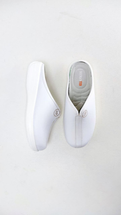 صندل طبی پرستاری زنانه مدل سودا برند هومان طب کد 171