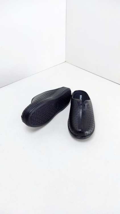 صندل طبی پرستاری زنانه مدل سودا برند هومان طب کد 171