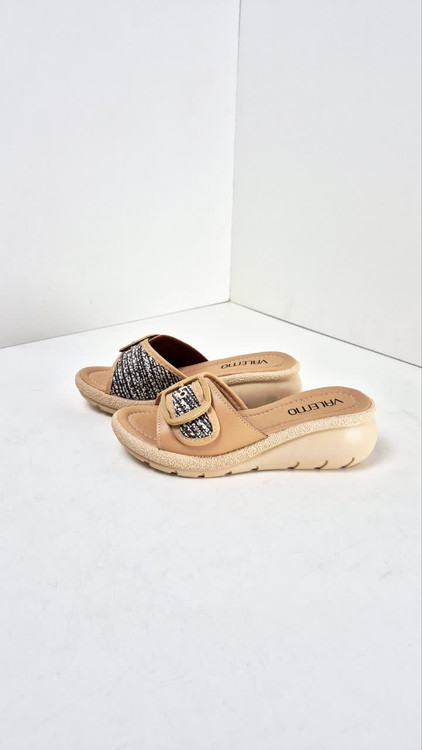 صندل زنانه با زیره طبی برند والمو کد 251